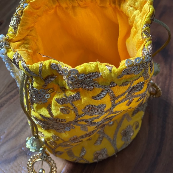 Handmade drawstring bag - Picture 2 of 3